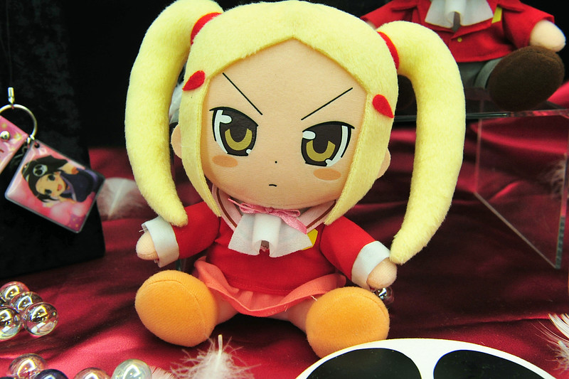 Illustration for article titled Win Prizes Like These at Japanese Arcades